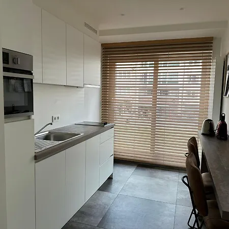 Renewed Luxurious At Casino Apartamento