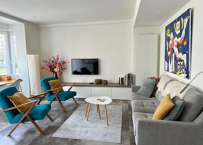 Renewed Luxurious At Casino 아파트 *